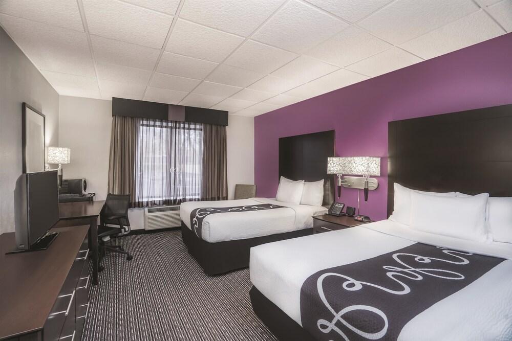 La Quinta By Wyndham Clifton/Rutherford Esterno foto