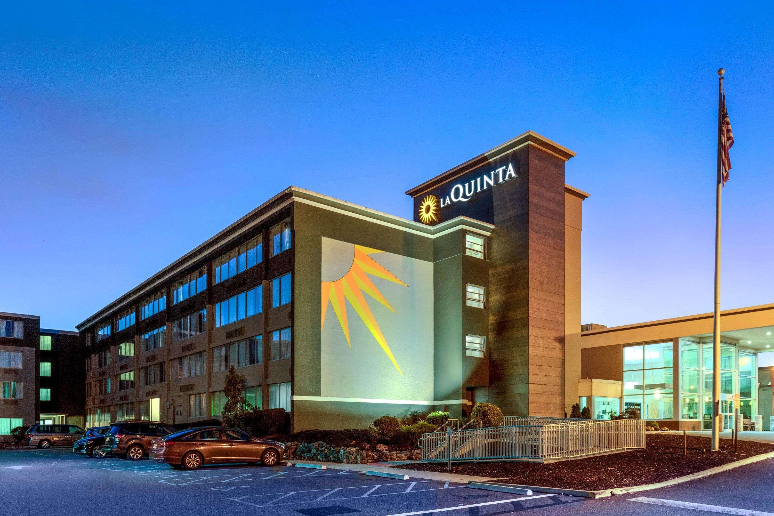 La Quinta By Wyndham Clifton/Rutherford Esterno foto