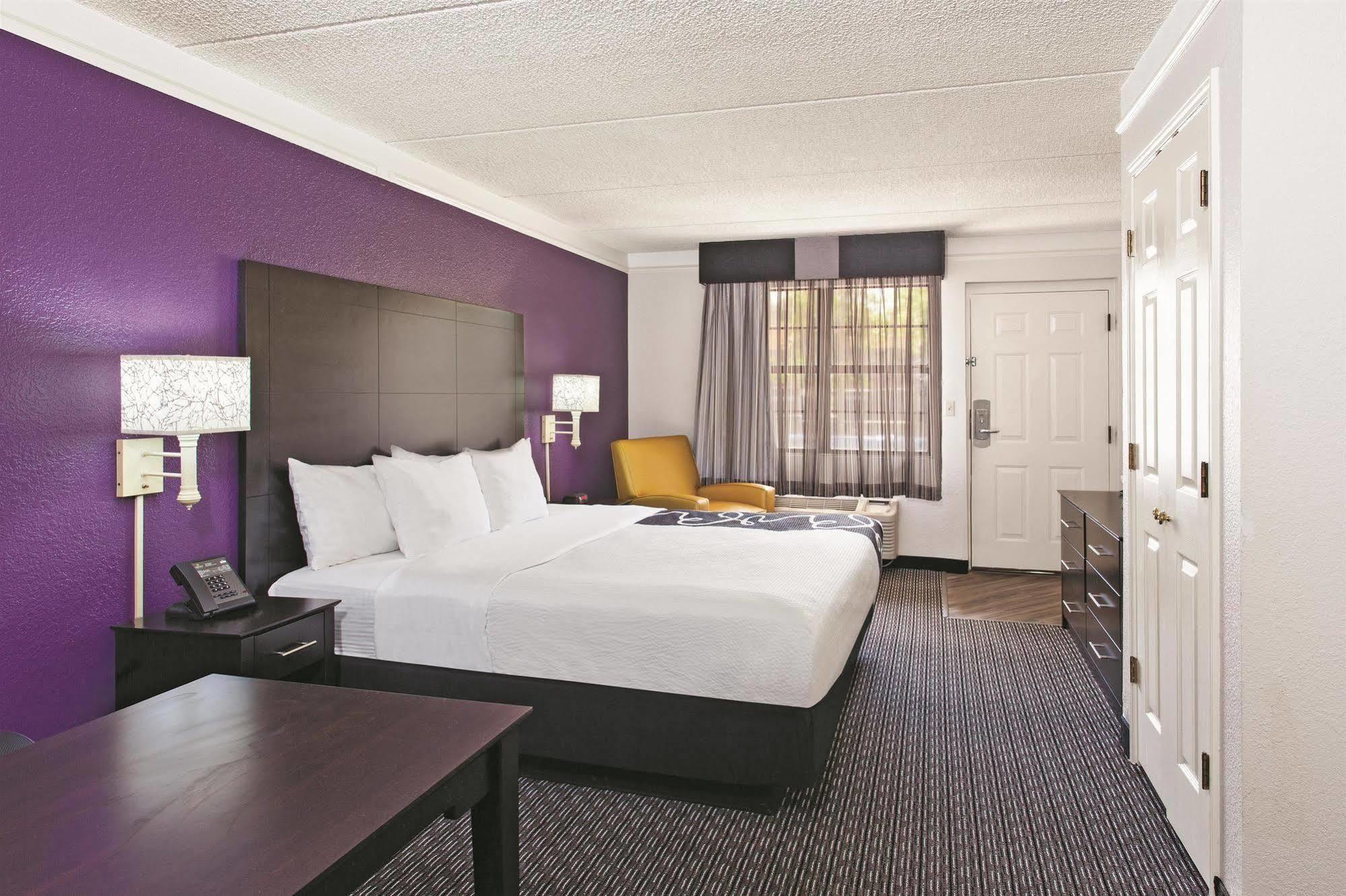 La Quinta By Wyndham Clifton/Rutherford Esterno foto